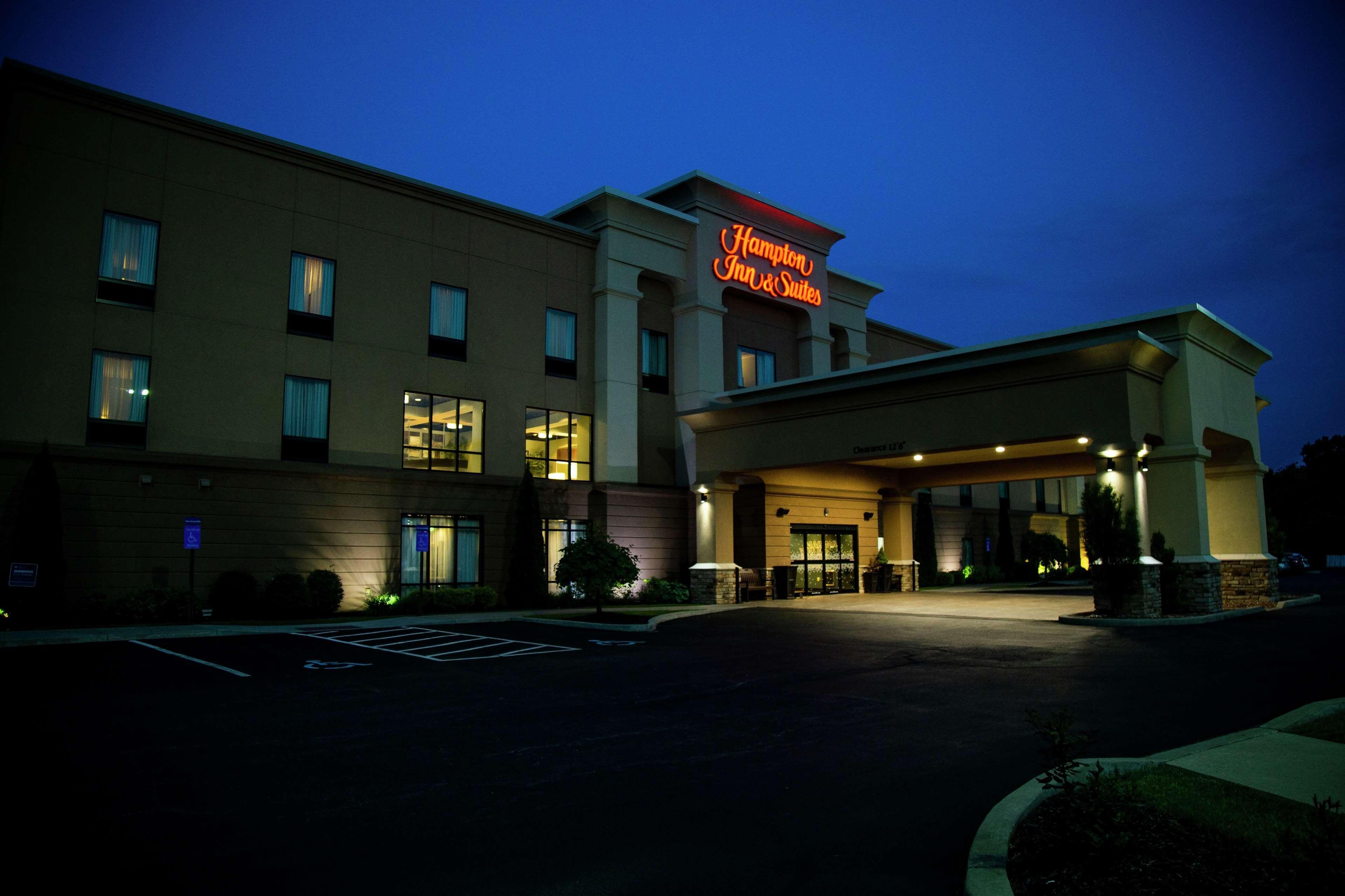Hampton Inn & Suites Sharon West Middlesex Exteriér fotografie